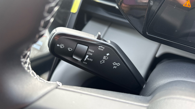 Ford Explorer 210kW Premium 77kWh 5dr Auto Electric Estate